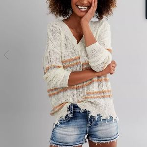 NWT Daytrip Striped Sweater Small from Buckle